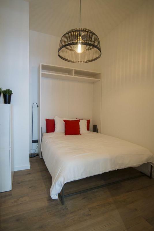 Huize Lily, 14p. * Oostende